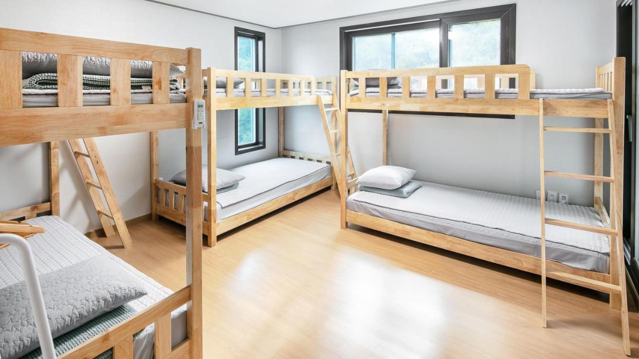 Leeon Guest House Inchon Exteriör bild