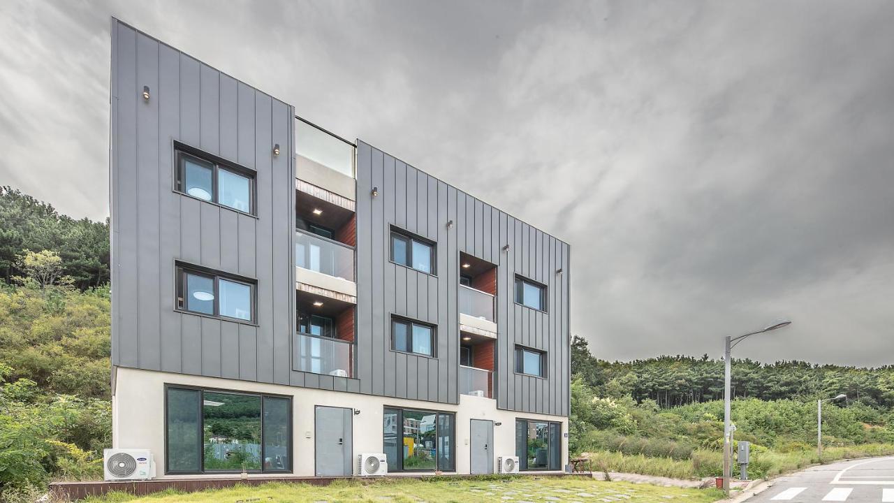 Leeon Guest House Inchon Exteriör bild